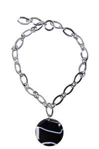 Колье с агатом (бижутерия)